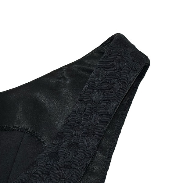 アルマーニコレッツォーニ ARMANICOLLEZIONI サイズ42 M - 黒 レディース クルーネック/ノースリーブ/ひざ丈 ワンピース_画像7