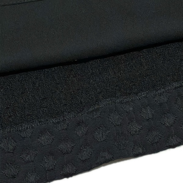 アルマーニコレッツォーニ ARMANICOLLEZIONI サイズ42 M - 黒 レディース クルーネック/ノースリーブ/ひざ丈 ワンピース_画像8