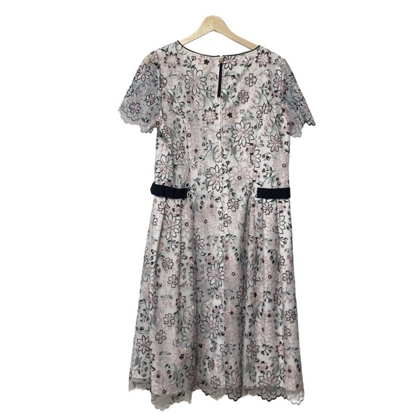 ローズティアラ Rose Tiara サイズ42 L ライトグレー×黒×ピンク レディース 半袖/チュール/リボン/刺繍/フラワー 新品同様 ワンピース_画像2