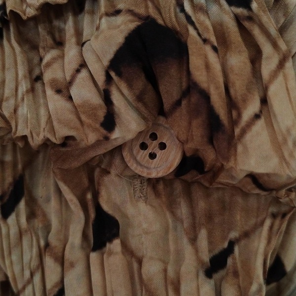 イッセイミヤケ ISSEYMIYAKE ノースリーブシャツブラウス サイズ2 M - ベージュ×ブラウン×黒 レディース プリーツ 美品 トップス_画像7