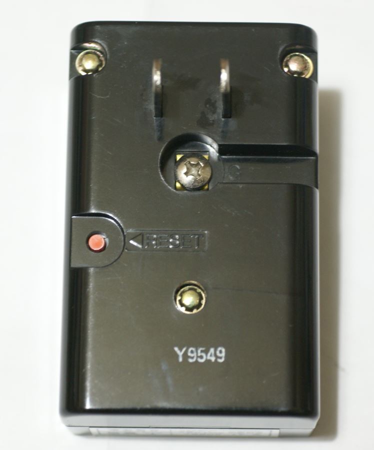 ＴＤＫ　ＡＮＦー１０６（ノイズフィルタ）　_画像2