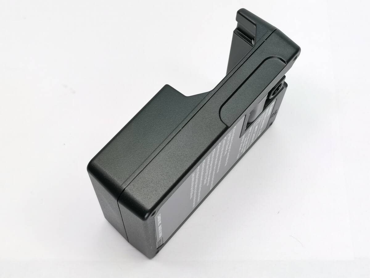 純正 充電器 Canon LC-E8 バッテリー LP-E8 (バッテリー２個)_画像5