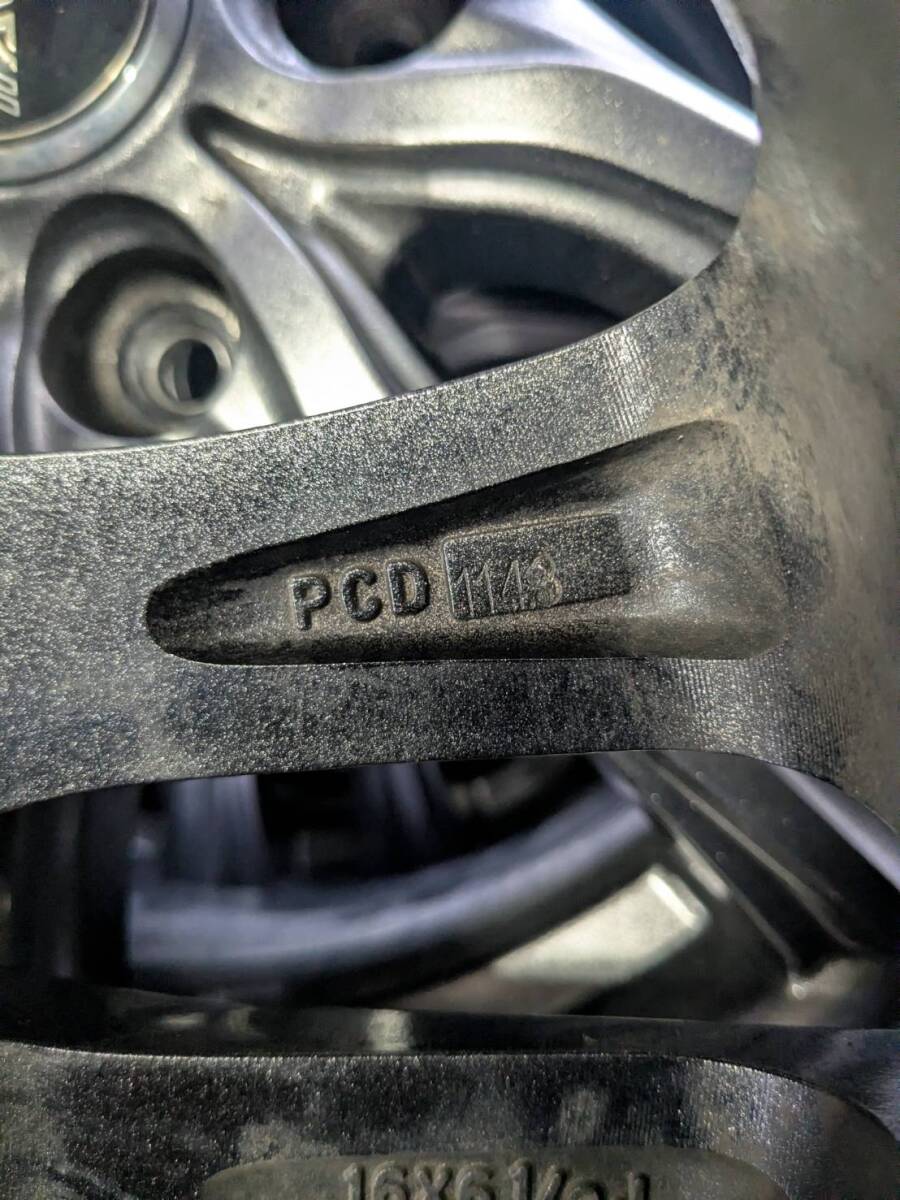 215/60R16☆ブリジストン☆VRX☆アルミホイルセット品☆ホンダヴェゼル☆４本１台分☆中古_画像8