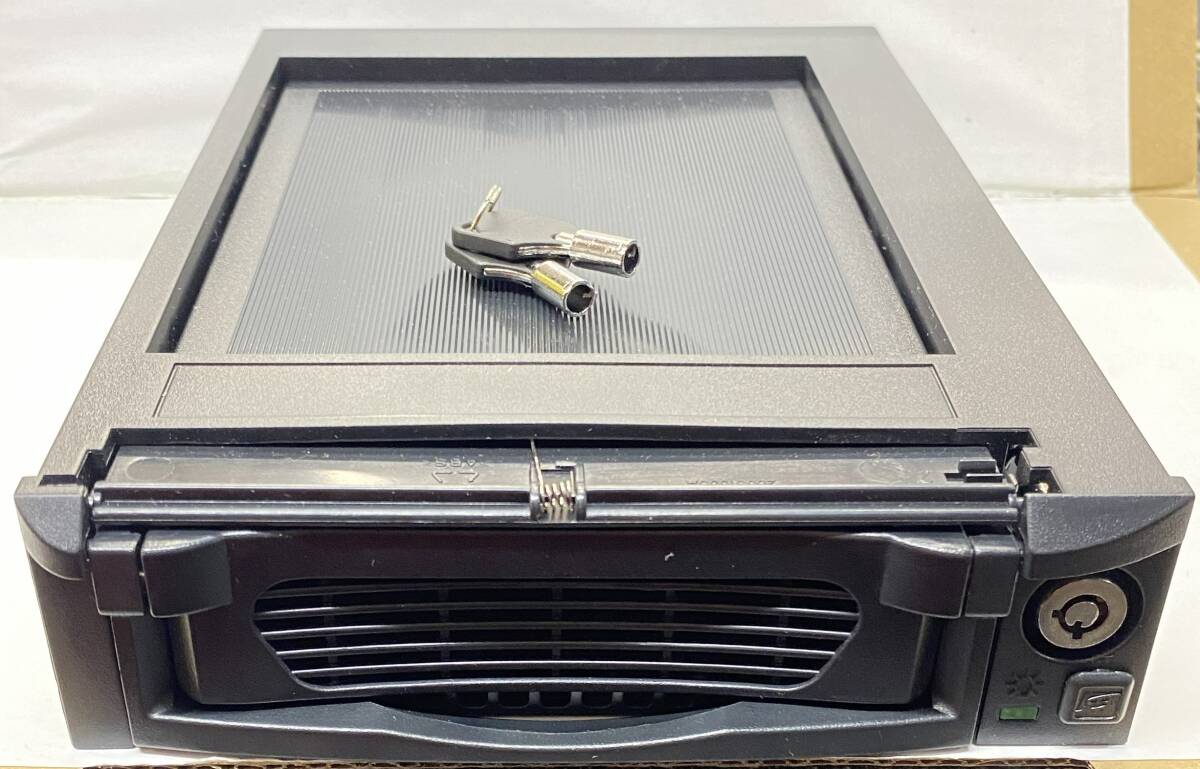 希少★Mobile Rack PRO 3.5インチ SATA 150GB WDC OWL-BF90SP 内蔵ハードディスク★_画像2