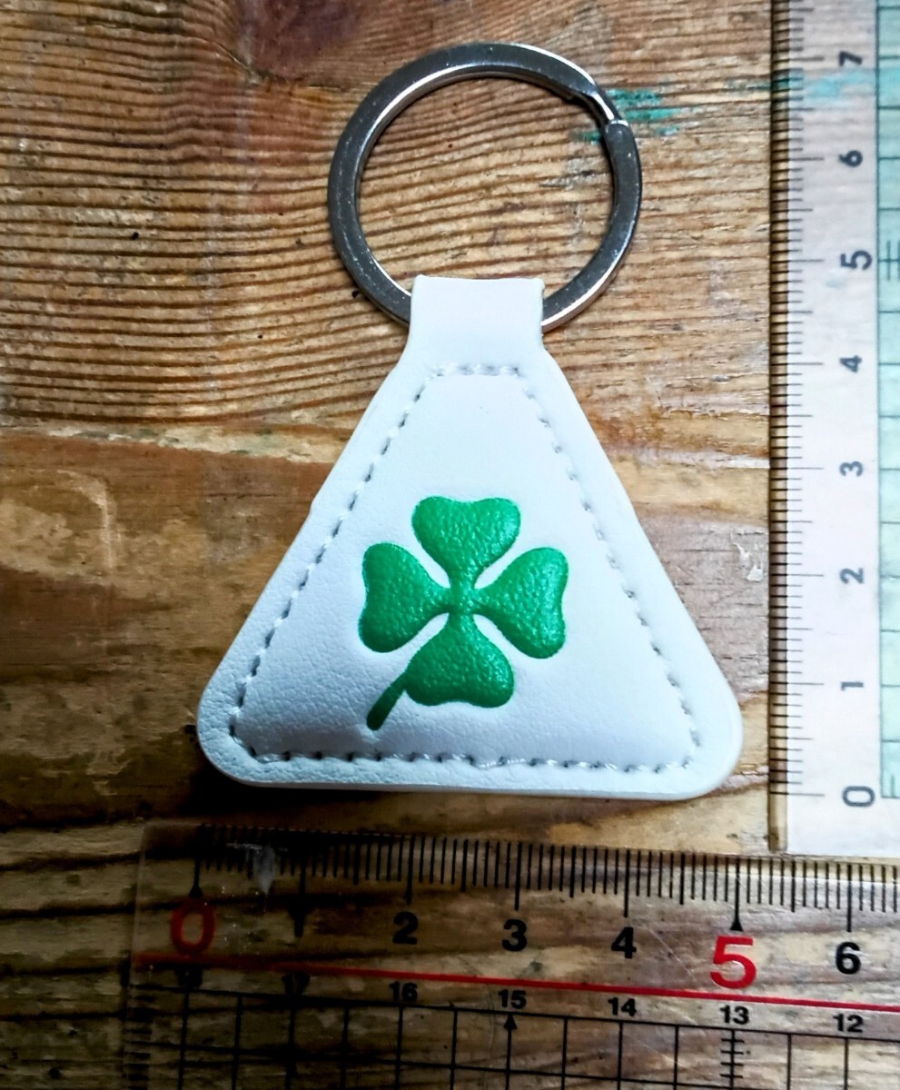 アルファロメオ　クワドロフォリオ　レザー　キーホルダー　大人気　ようやく入荷_画像2