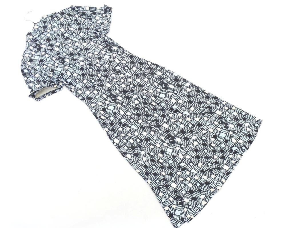 ダイアンフォンファステンバーグ シルク100% 総柄 シャツ ワンピース size2/黒xサックスxアイボリー ◇■ ☆ fka5 レディース_画像5