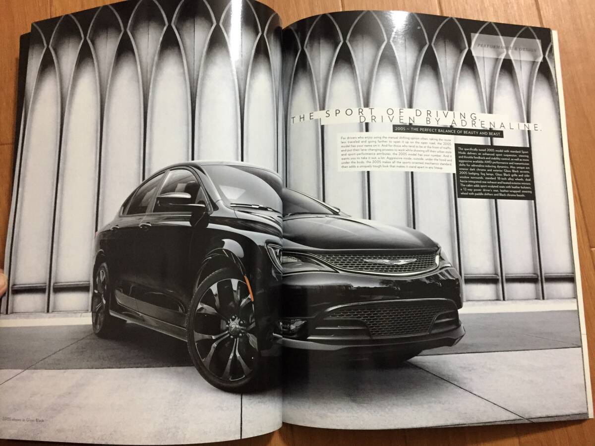 Chrysler 200　USA★本国版カタログ_画像2