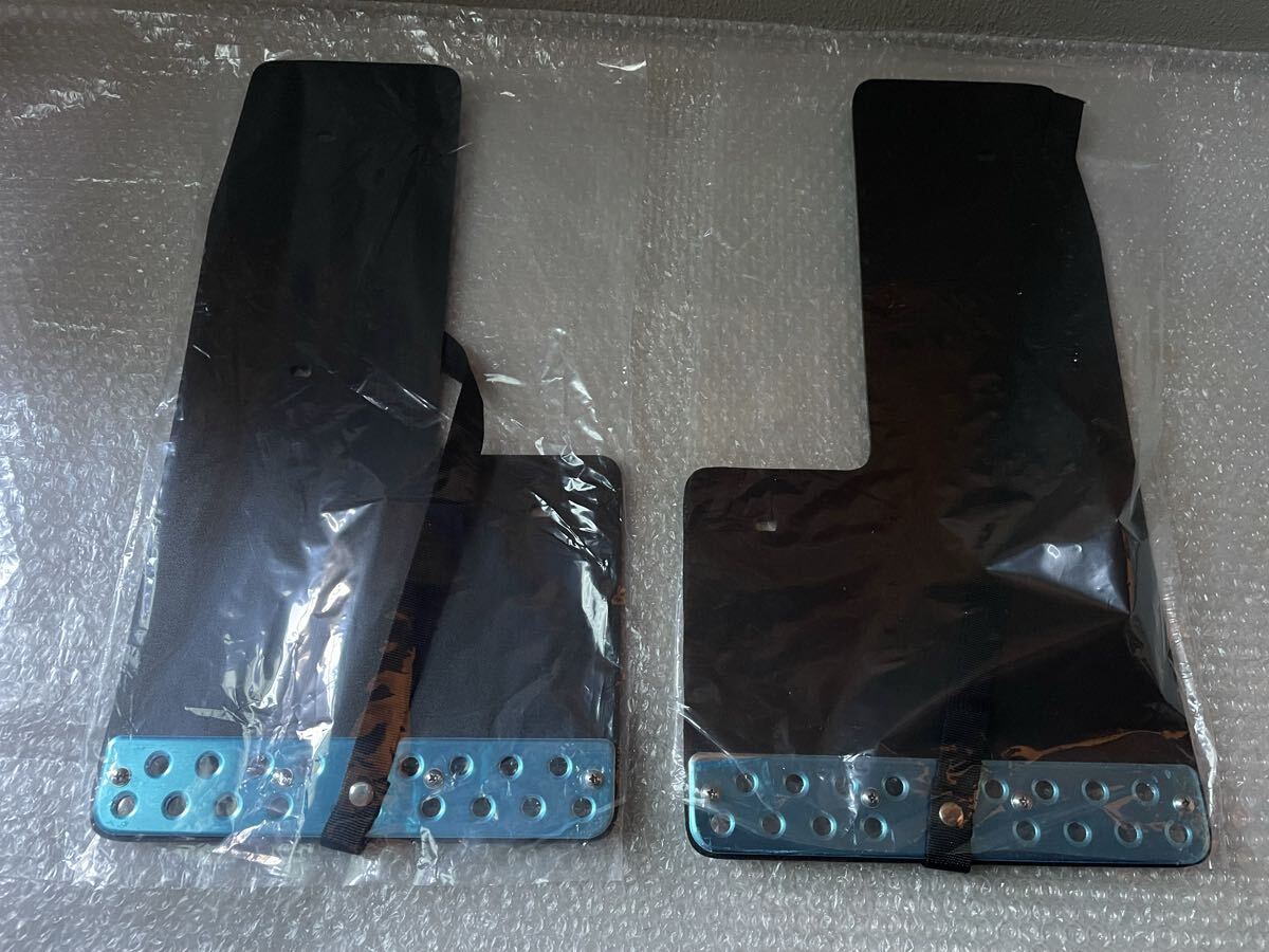 ⑦アウトレット格安出品！200系ハイエース 大型マッドフラップ ブラック 泥除け マッドガード _画像2