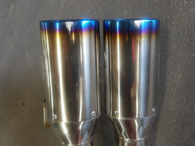 エルグランド E51 マフラー GANADOR PASION？ JQR10102142S だ円デュアル左右出し VQ35DE ブルーテール？_画像5