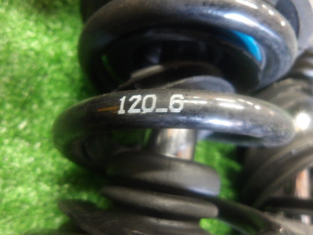 L275S ミラ 車高調 IDEAL フルタップ 減衰調整付き フロントピロアッパー/キャンバー調整付 2WD KF-VE NA リヤに欠品あり_画像3