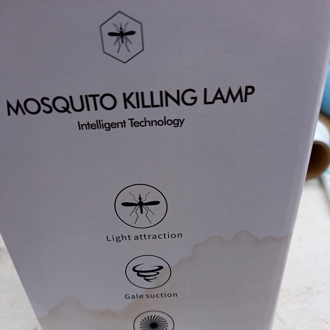蚊取り mosquito killing lamp 未使用 箱よごれ 一点の、出品 usb ケーブル 蚊取り器 アウトドアなどに _画像3