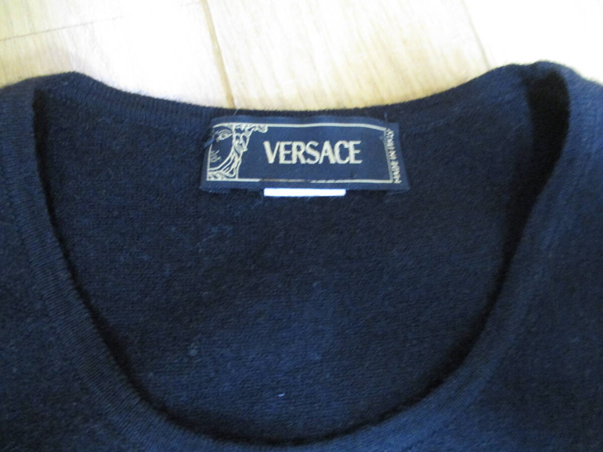 ヴェルサーチ★婦人用＜カシミア・ベスト＞★40　黒_画像4