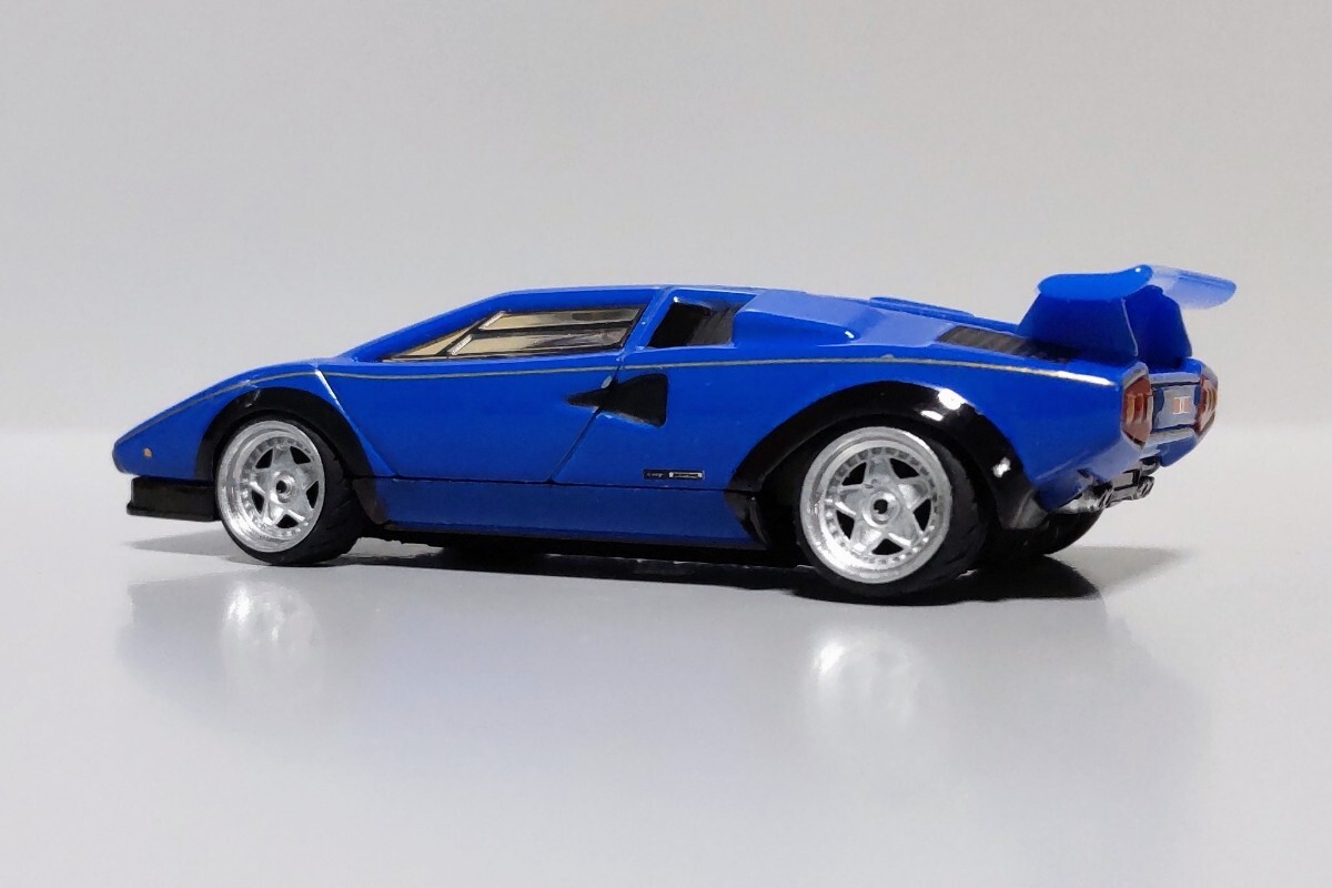 絶版 プレミアム 1/61 ランボルギーニ カウンタック LP500S ウルフ 2号車 深リム F40 スピードライン ローダウン カスタム サーキットの狼 _画像3