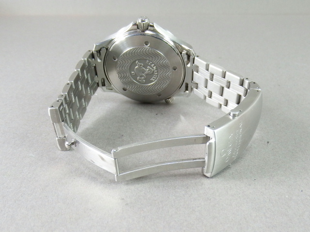 ■■オメガ OMEGA Ω シーマスター プロフェッショナル 300M メンズ腕時計 SS QZ クオーツ ベルト付 ネイビー文字盤■■_画像6