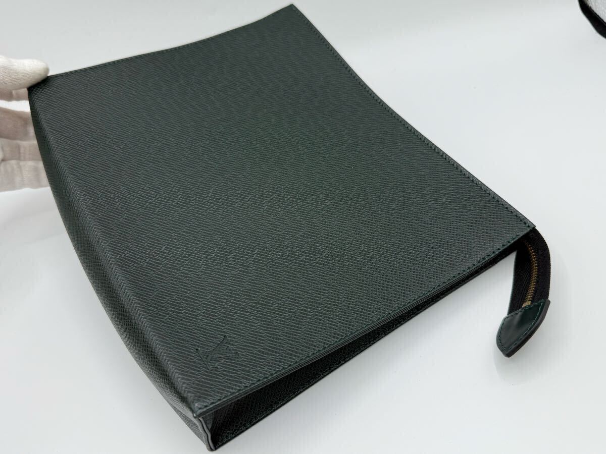 新品同様 LOUIS VUITTON ルイヴィトン M99034 タイガ ポシェット トワレット クラッチバッグ セカンドバッグ グリーン系_画像4