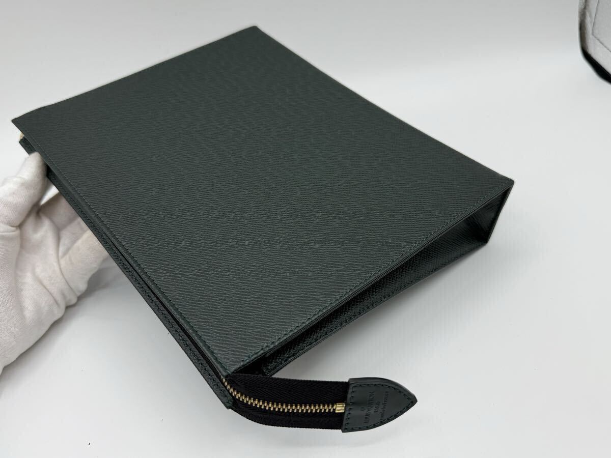新品同様 LOUIS VUITTON ルイヴィトン M99034 タイガ ポシェット トワレット クラッチバッグ セカンドバッグ グリーン系_画像7