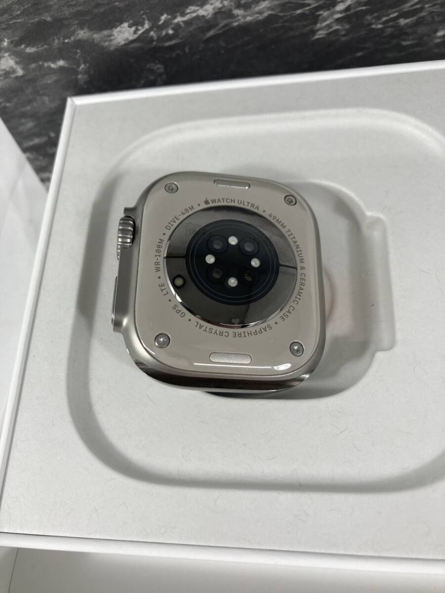 13785 Apple Watch ULTRA GPS+Cellularモデル 49mm MQFK3J/A A2684_画像3
