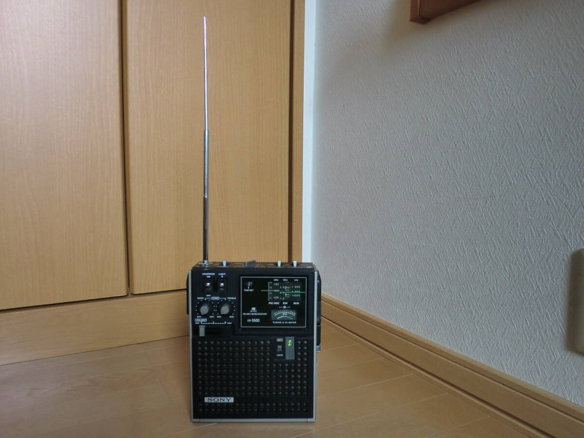 утиль Sony SONY ICF-5500 FM/AM 3 BAND RECEIVER