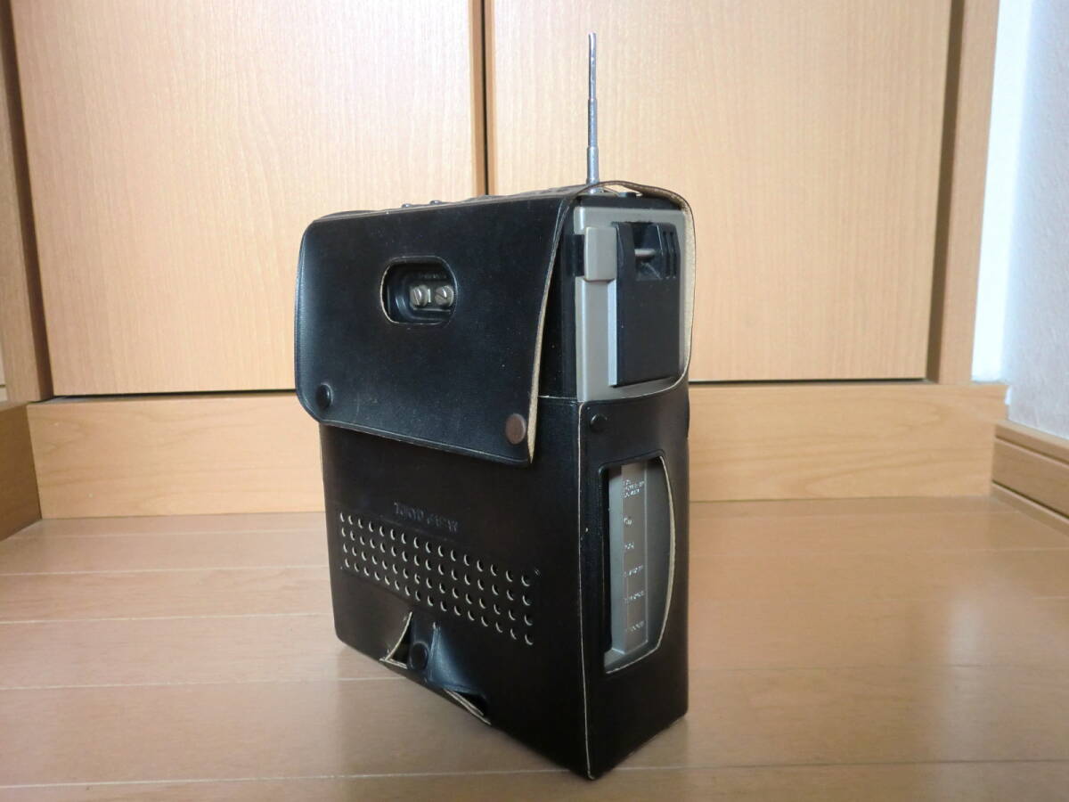 утиль Sony SONY ICF-5500 FM/AM 3 BAND RECEIVER