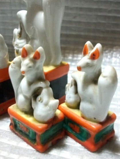 古猫】お稲荷様 狐きつね二対4体●高さ57mm・103mm●お稲荷さん 魔除け 縁起物 キツネ 陶器 アンティーク 神社_画像8