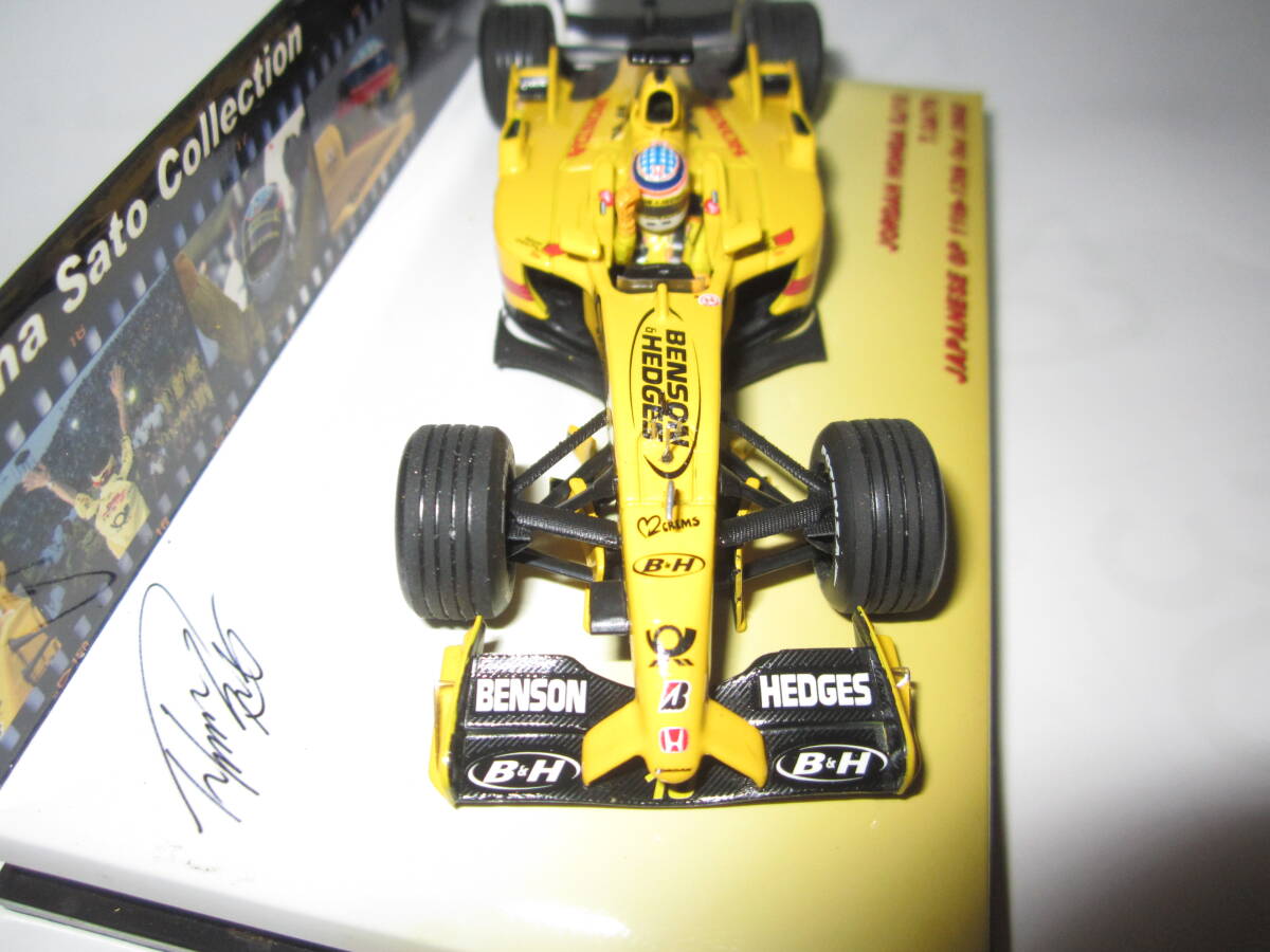 即決 PMA ミニチャンプス 1/43 ジョーダン EJ12 ホンダ №10 日本GP5位 佐藤琢磨 ベンソン＆ヘッジス仕様 ガッツポーズ/アンテナ/台紙追加_画像5