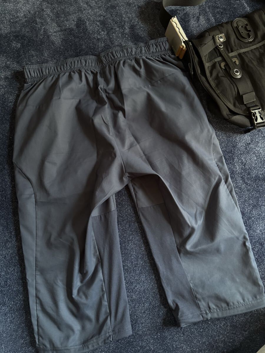 超美品 定価7,590円 オークリー OAKLEY メンズ クロスクォーターパンツ ENHANCE MOBILITY QUARTER PT5.0 sizeL ネイビー FOA406302_画像3