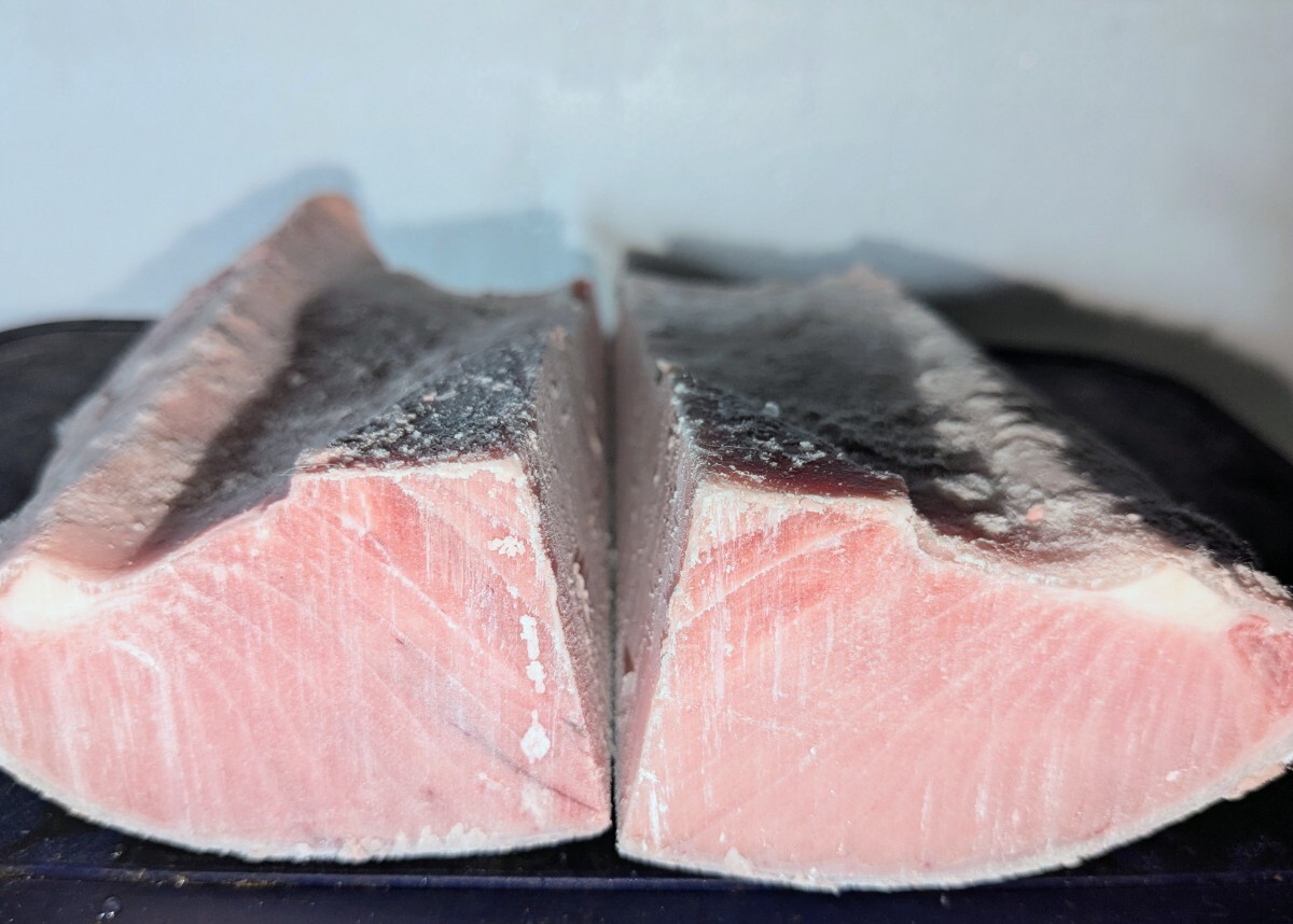 【即決】業務用養殖ミナミ鮪（オーストラリア産）腹上/大トロブロック 750g★２ブロック入り _画像5