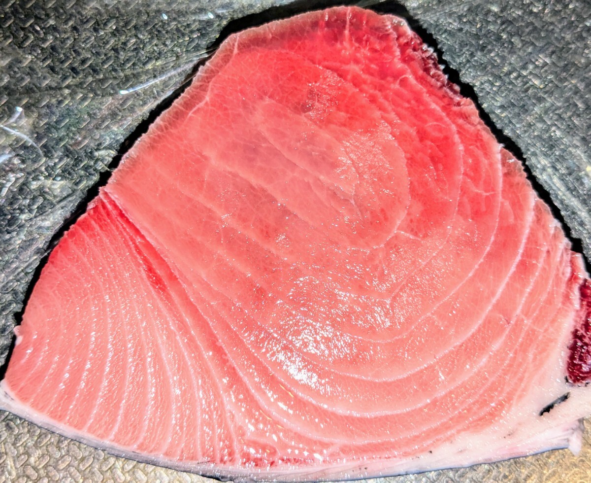 【即決】業務用天然ミナミ鮪中トロブロック端材 900g★3ブロック入り①_画像6