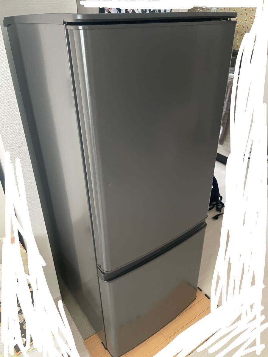 三菱 ノンフロン冷凍冷蔵庫 MR-P15J-H 2023年 右開き 146L MITSUBISHI 美品 動作確認済み 札幌発 札幌市内近郊格安配送 引き取り歓迎_画像1