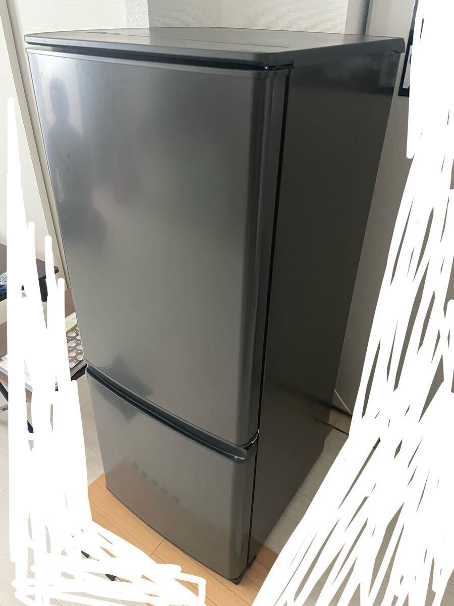 三菱 ノンフロン冷凍冷蔵庫 MR-P15J-H 2023年 右開き 146L MITSUBISHI 美品 動作確認済み 札幌発 札幌市内近郊格安配送 引き取り歓迎_画像2