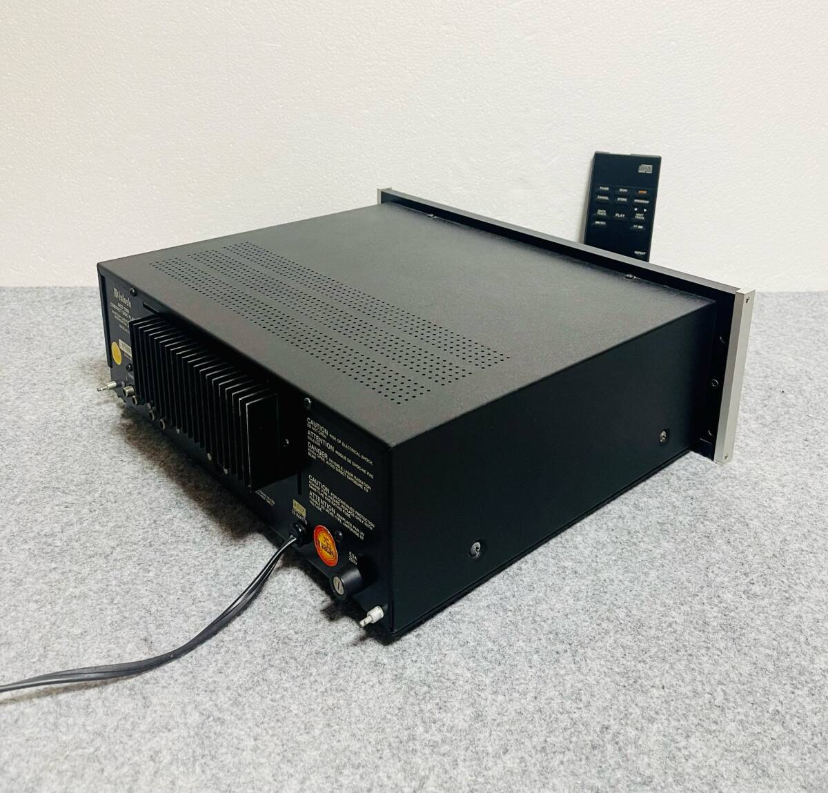 Mclntosh Macintosh MCD7000 compact диск CD плеер.