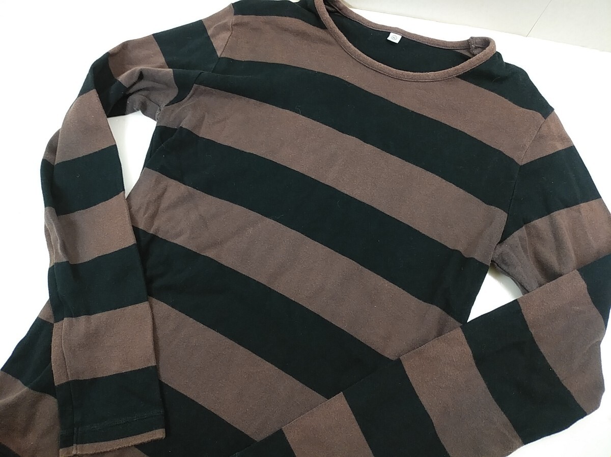 着用回数が少ない 通常の古着程度 保管品★UNIQLO★ユニクロ★ボーダー 長袖 Tシャツ★ブラウン黒　XLサイズ_画像8