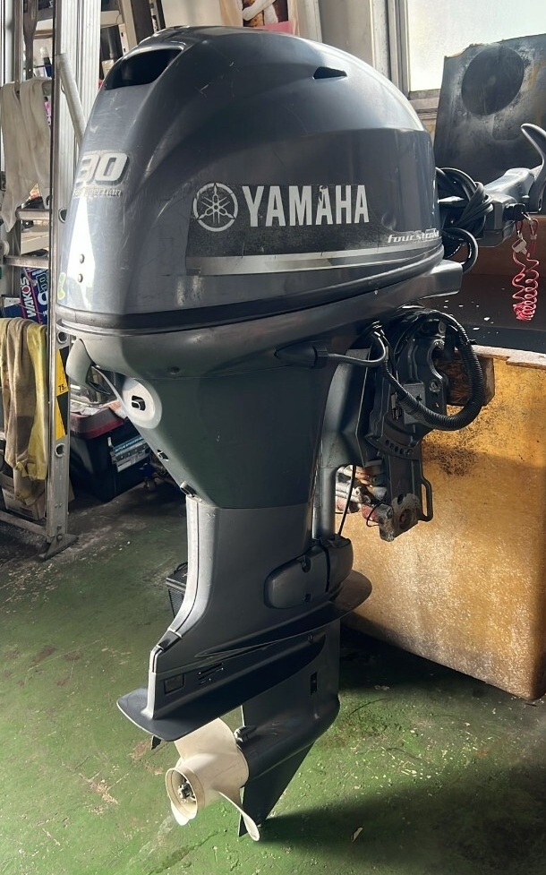 Yamaha F30BEHT トランサマL 2009 ジャンク 船外機 船 エンジン 30馬力 鳥取県境港市 ヤマハ_画像2