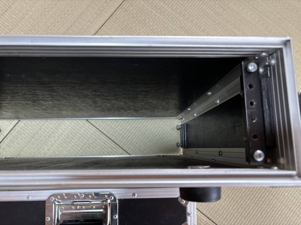 * дешево пожалуйста 2U rack case Road Ready( сравнительно прекрасный товар )