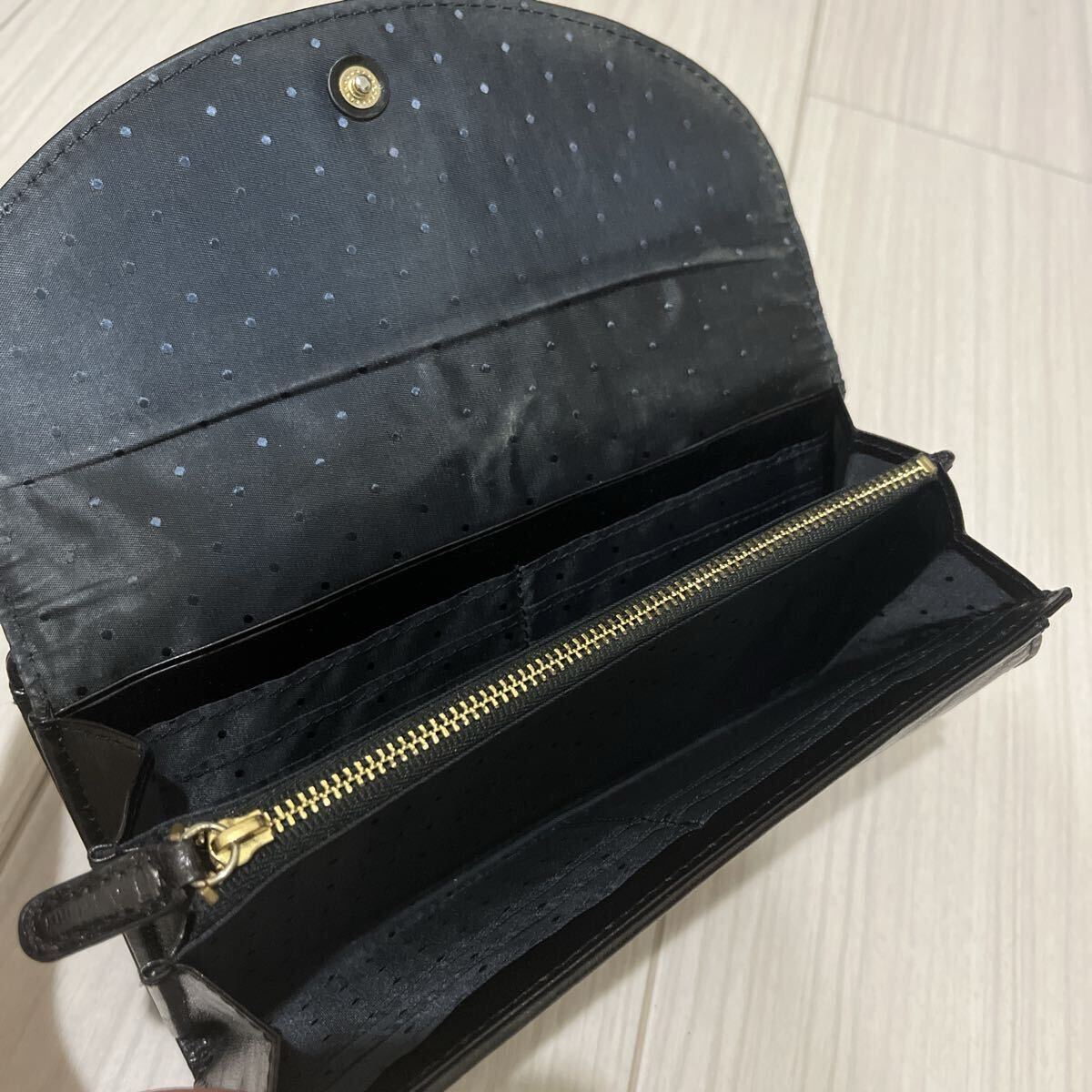 perche ペルケ 黒 レザー 長財布 がま口財布 大容量 収納力抜群 多機能 ブラック レディース財布_画像6
