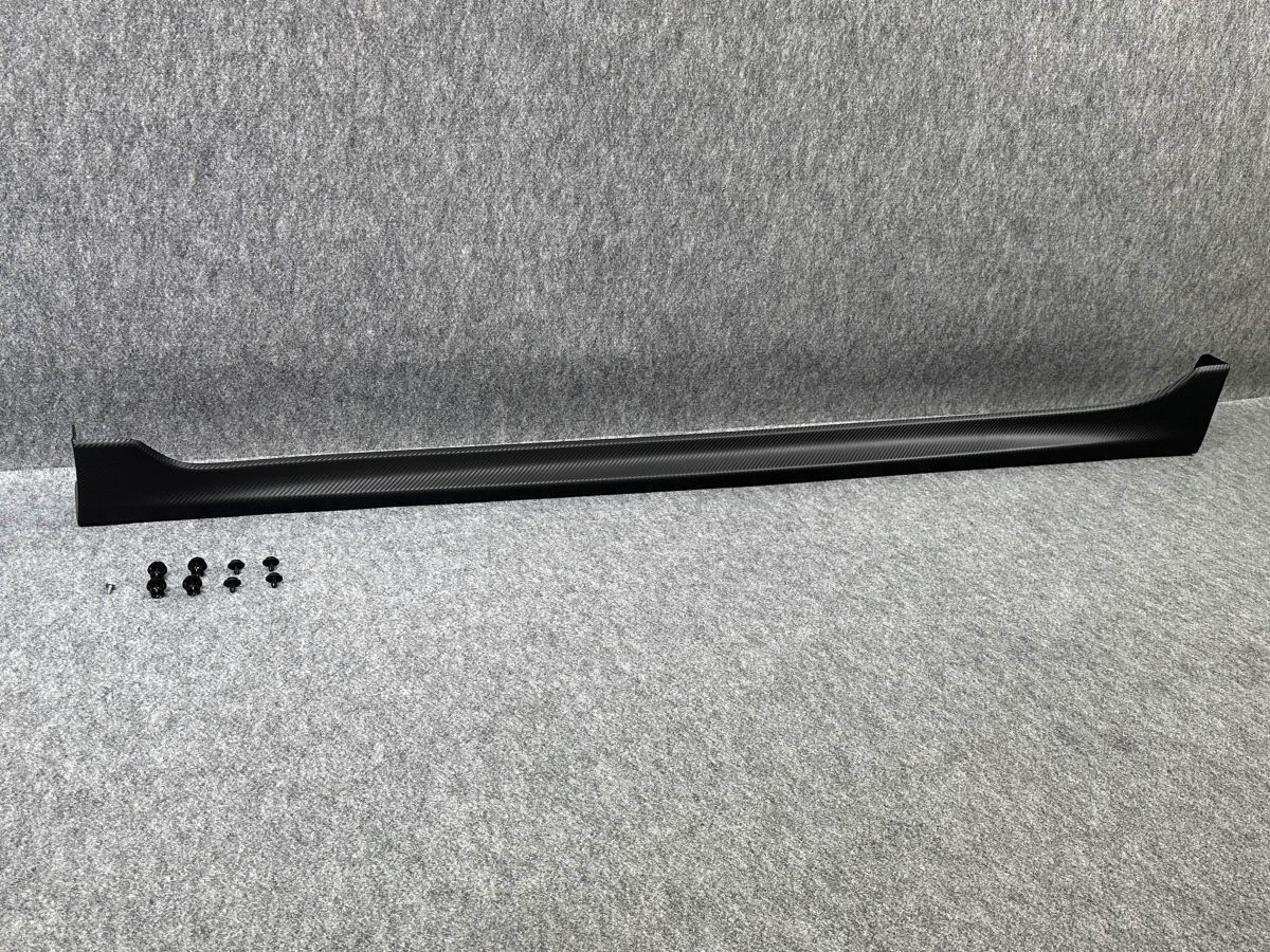 新車外し/美品 スイフトスポーツ ZC33S 純正 左サイドステップ サイドスカート 77220-68R00-5PK 77221-68R0 L カーボン調 管理32957_画像1