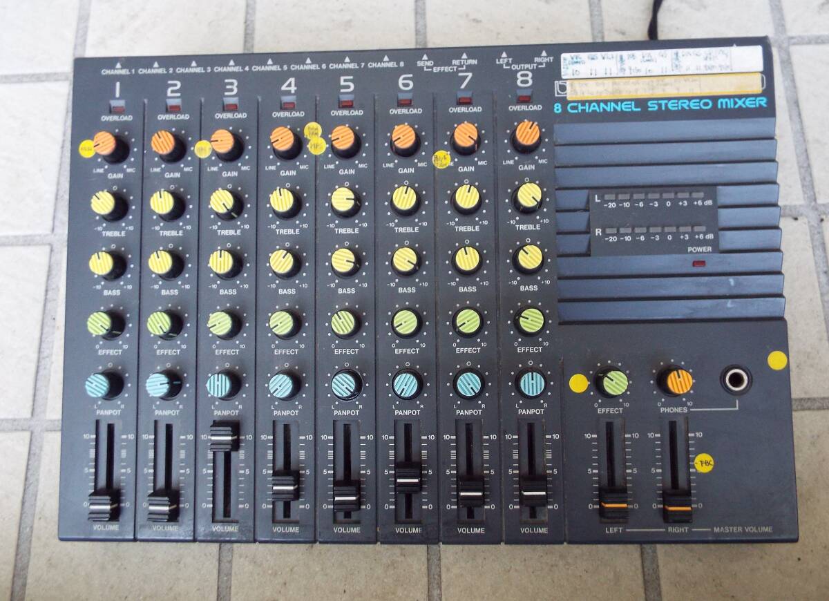 中古 ★　BOSS 　ステレオミキサー　：　 BX-800 　（ジャンク扱い）_画像1