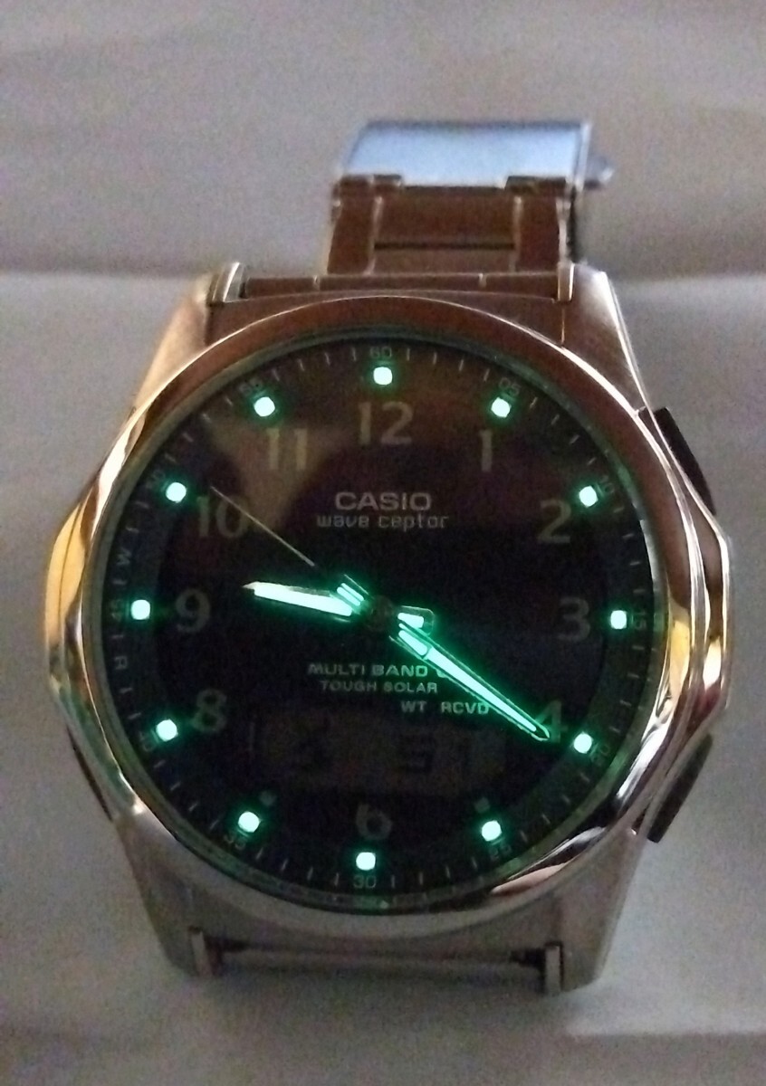 CASIO腕時計 wave ceptor WVA-M630 ソーラー電波 ネイビー 数字文字盤 バンド調整説明コピー付 洗浄済 良品_画像5