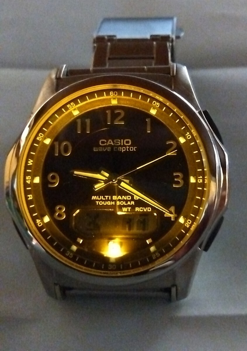 CASIO腕時計 wave ceptor WVA-M630 ソーラー電波 ネイビー 数字文字盤 バンド調整説明コピー付 洗浄済 良品_画像6