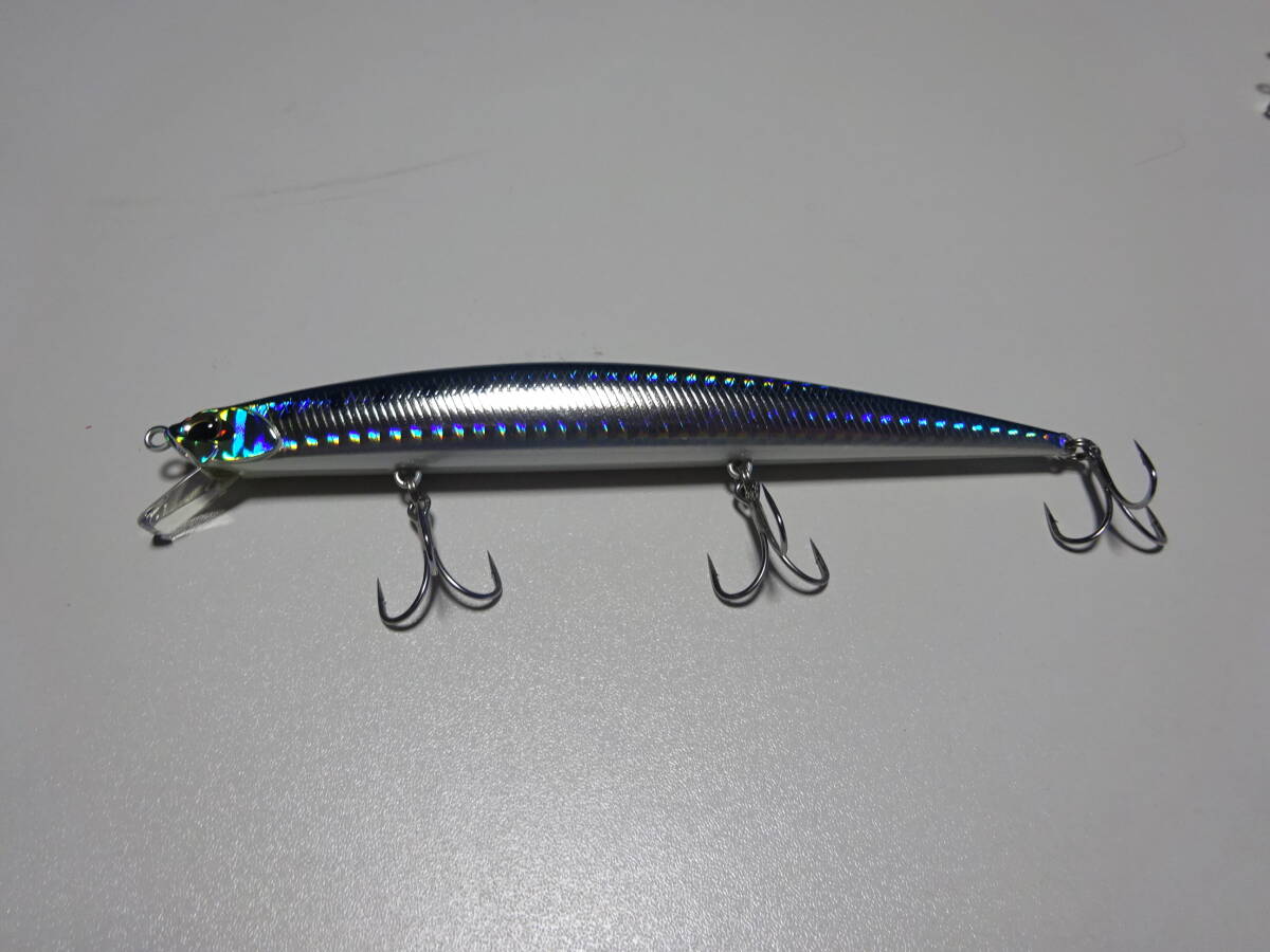 DUO タイドミノースリム 140 重心移動変更バージョン イワシ ぶっ飛び 圧倒的釣果 サーフシーバス 青物 ヒラメにも_画像2