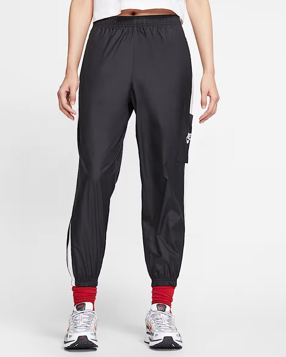 新品未使用　定価6820円　NIKE トレーニングパンツロングパンツ　Mサイズ_画像5