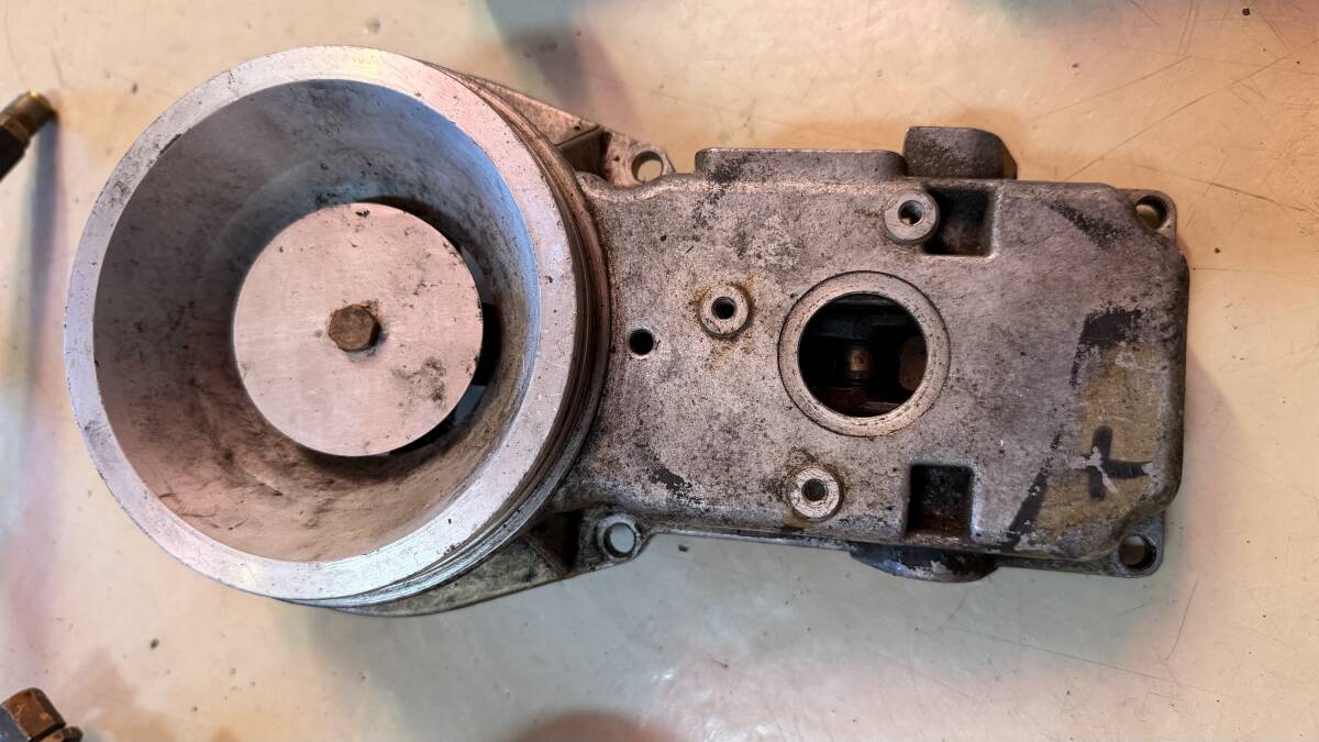 ボルボ 240 244 245 K-Jetro フューエルデスビ 他 パーツ 0 438 100 032_画像3