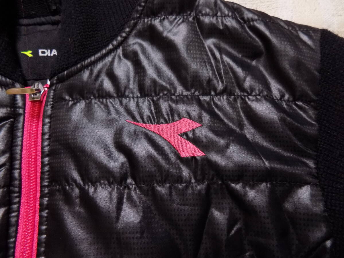 DIADORA ディアドラ　フードと袖がニット　中綿入りパーカー M (管X7）_画像5