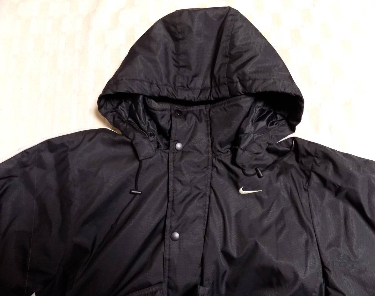 ナイキ　裏がキルティング　黒中綿ベンチコート S_画像4