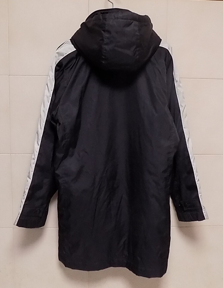 ナイキ　裏がキルティング　黒中綿ベンチコート S_画像2