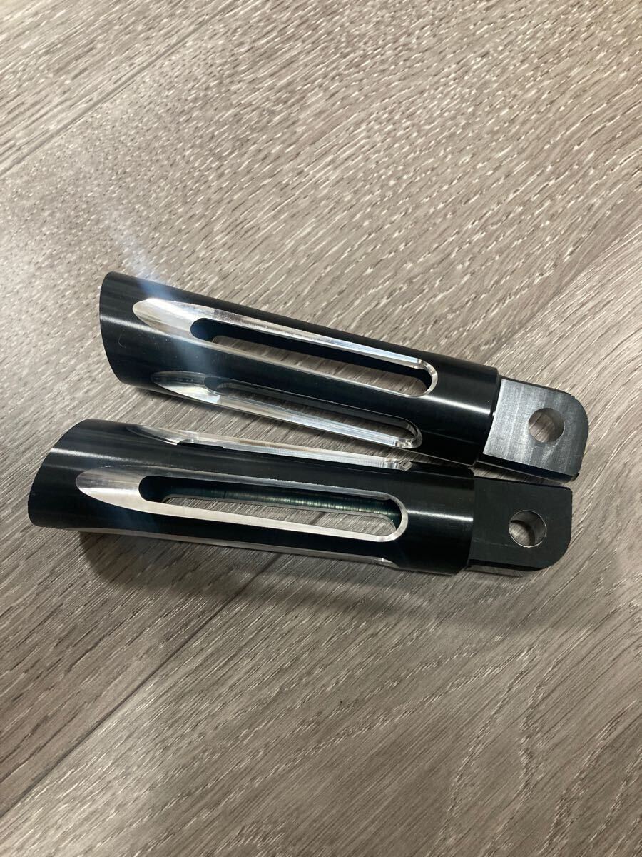 ハーレー フットペグ パッセンジャー ツーリング ソフテイル ダイナスポーツスター メッキ ブラック_画像2