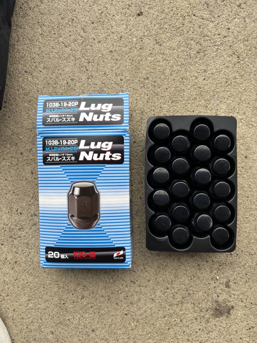 175/80R16 16インチ 4本 スタッドレスタイヤ ホイール ナット付 ウィンターマックス ジムニー JB64 2023年製タイヤ_画像9