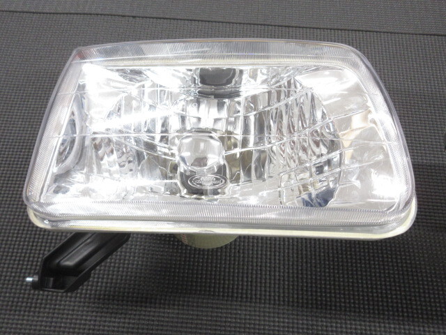 ハイラックス スポーツ ヘッドライト LN147 LN167 L N172 LN165 LN170 RZN147 RZN167 RZN152 RZN169_画像6