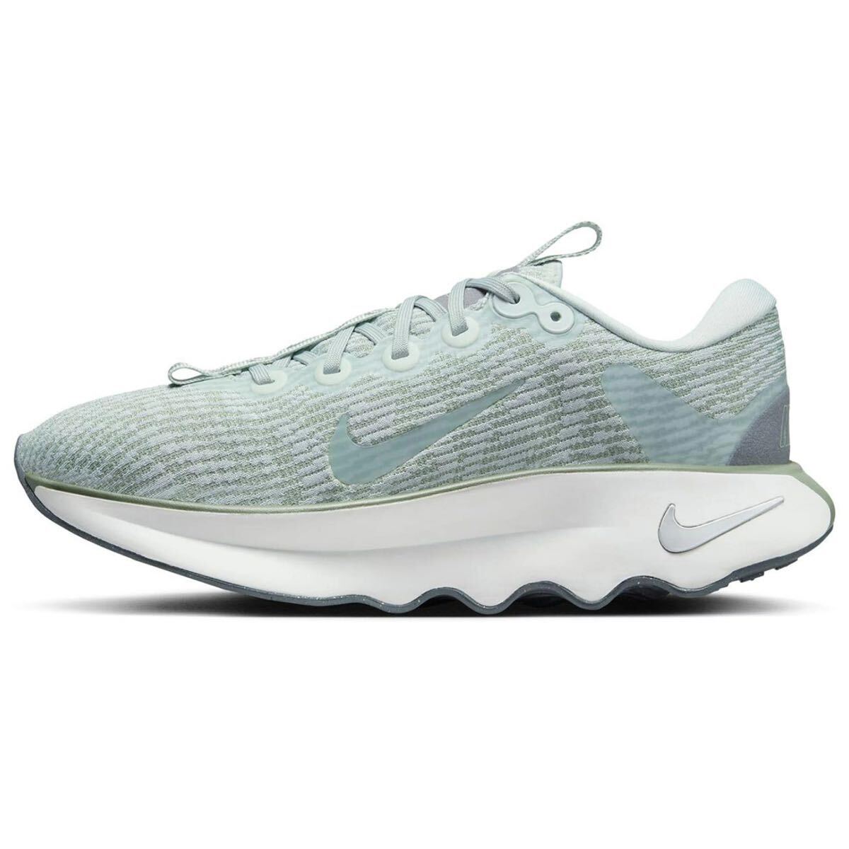 送料無料　新品　Wナイキ　モティバ　24.5㎝_画像2