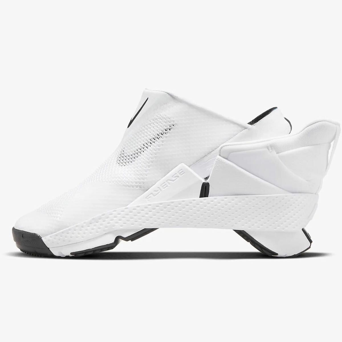 送料無料 新品 Wナイキ GO FLYESE 24.5㎝_画像2